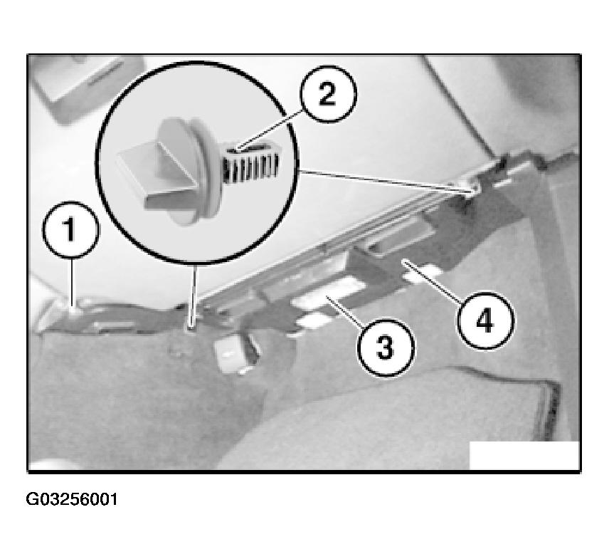 G03256001