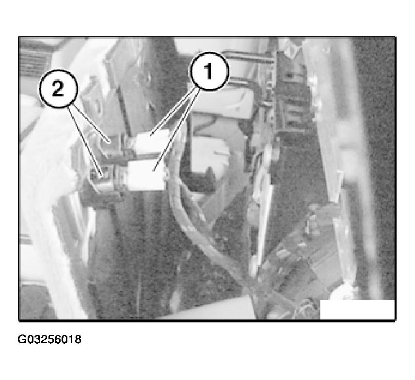 G03256018