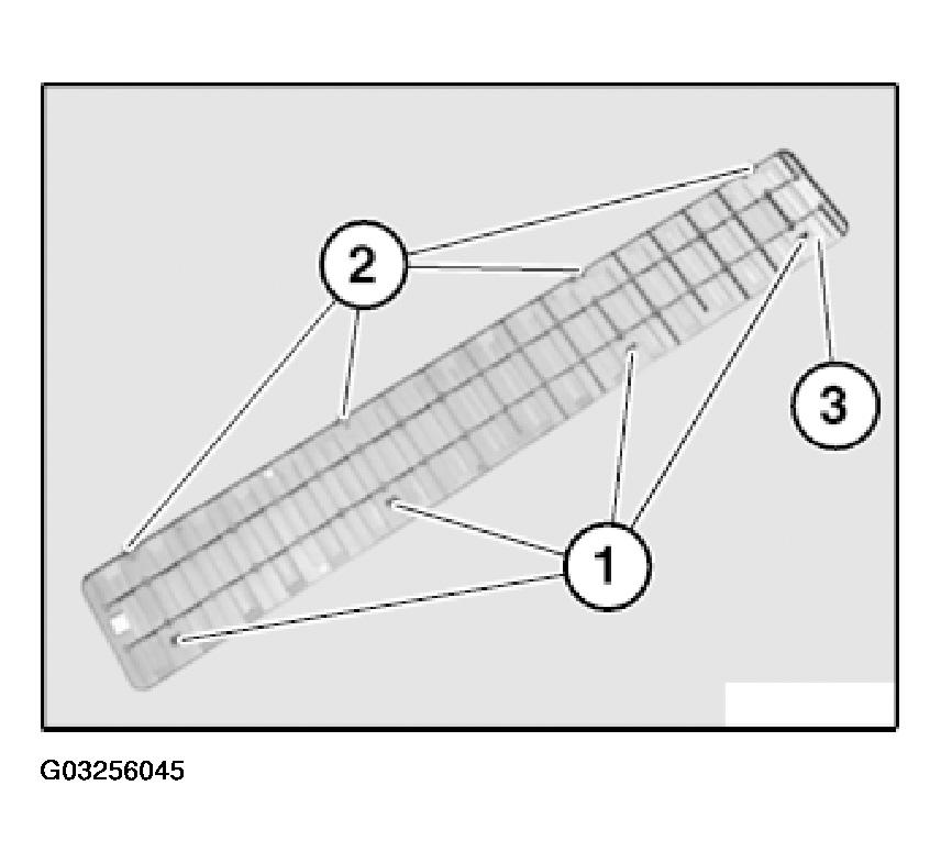 G03256045