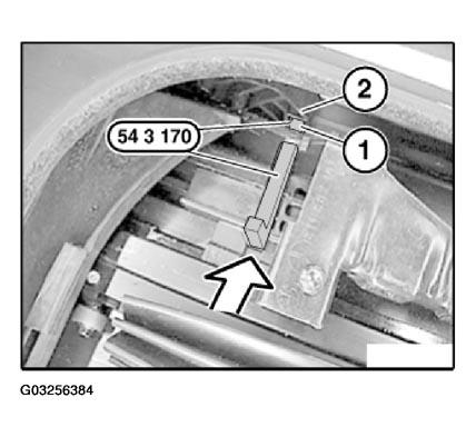 G03256384