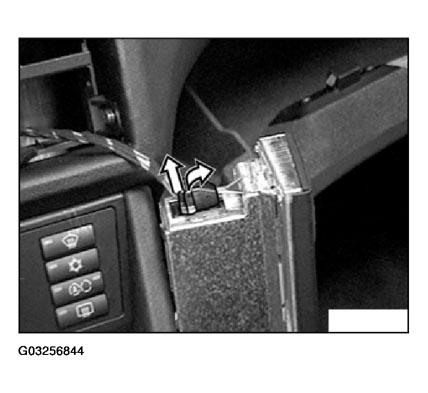 G03256844