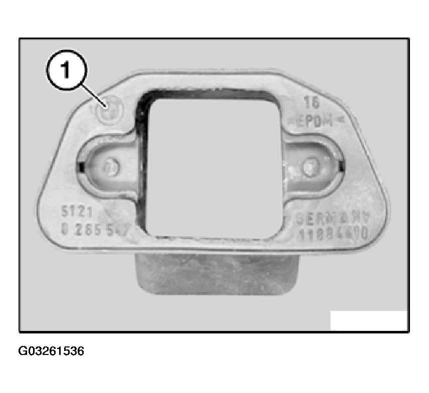 G03261536