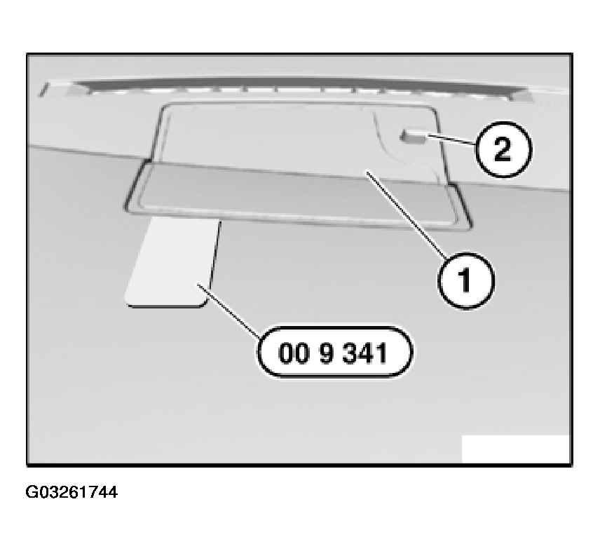 G03261744