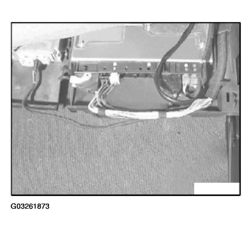 G03261873