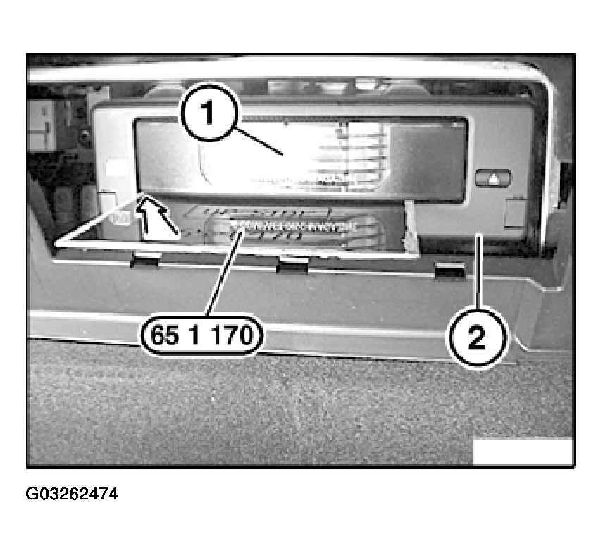 G03262474
