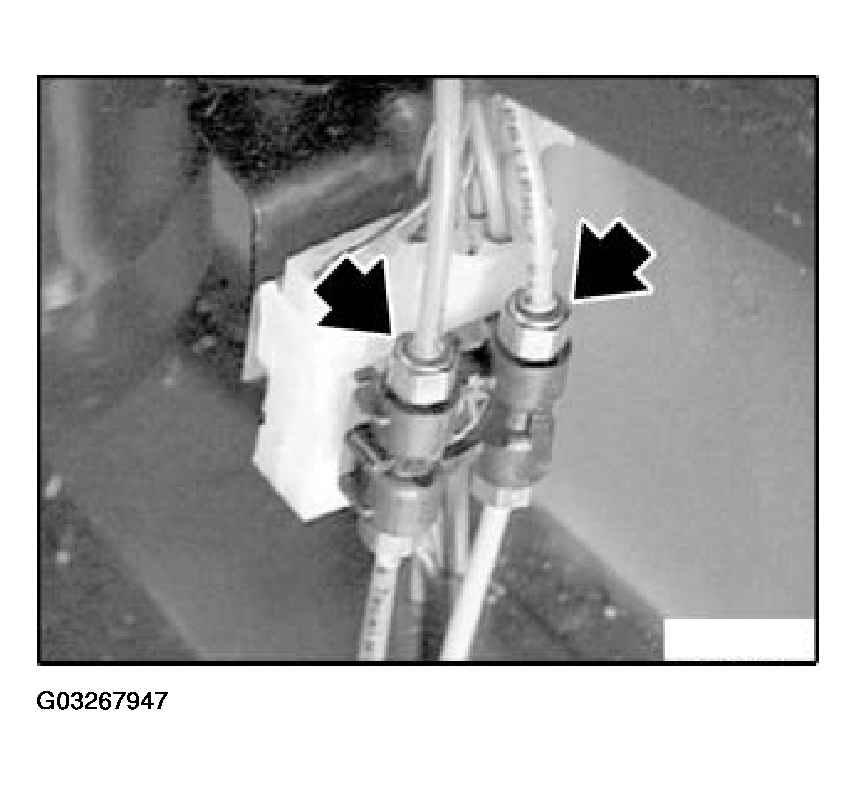G03267947