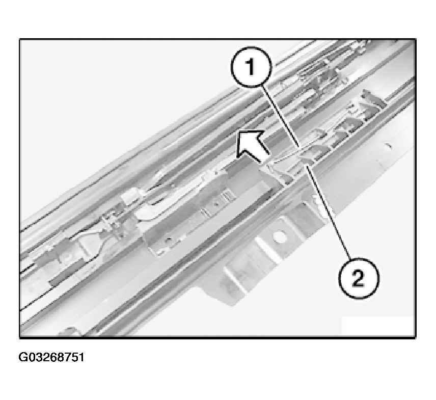 G03268751