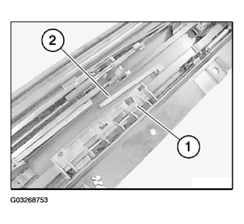 G03268753