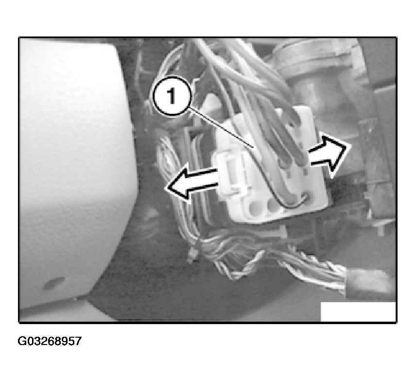 G03268957
