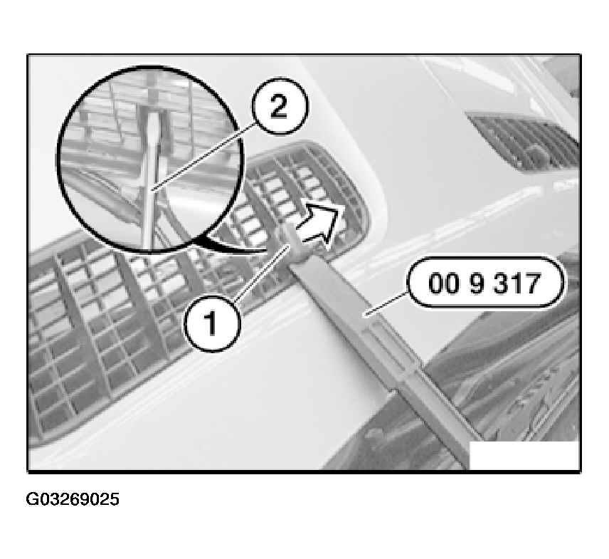 G03269025