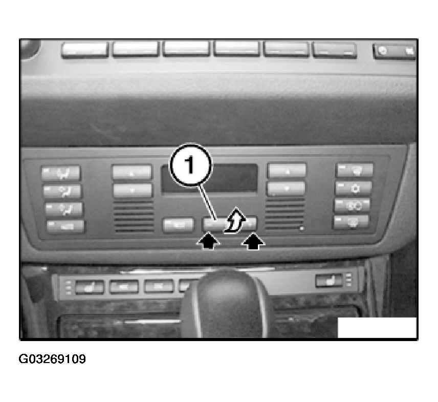 G03269109