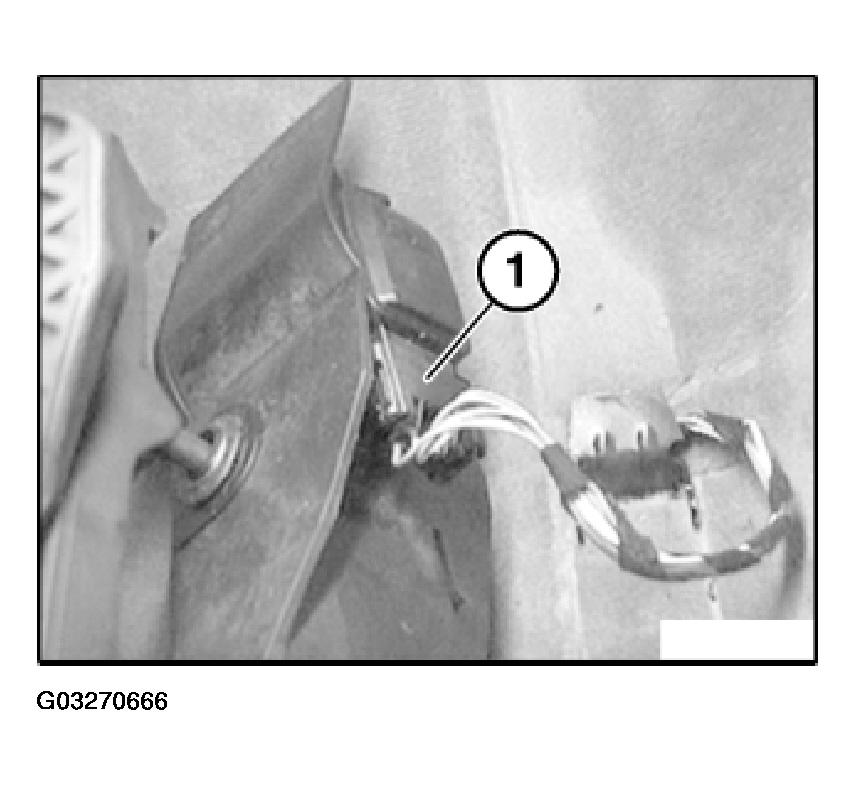 G03270666