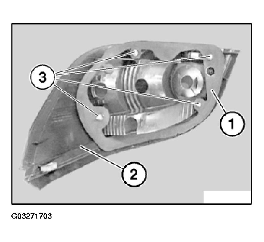 G03271703