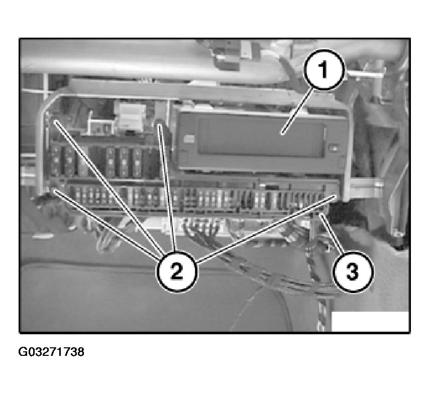 G03271738