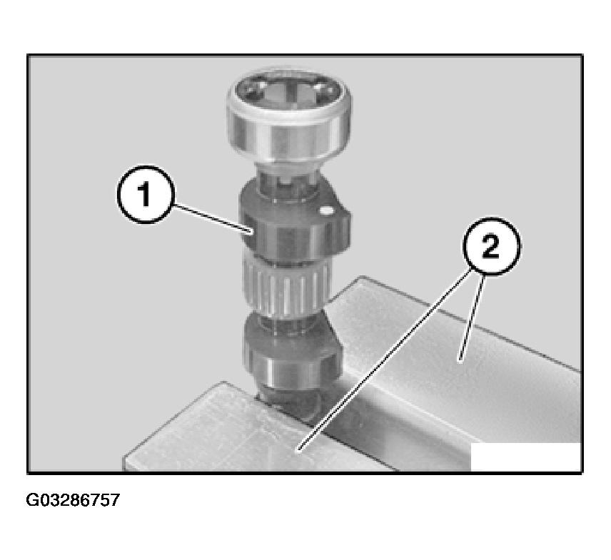 G03286757