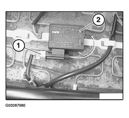 G03287980