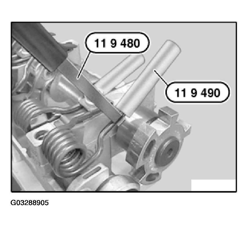 G03288905