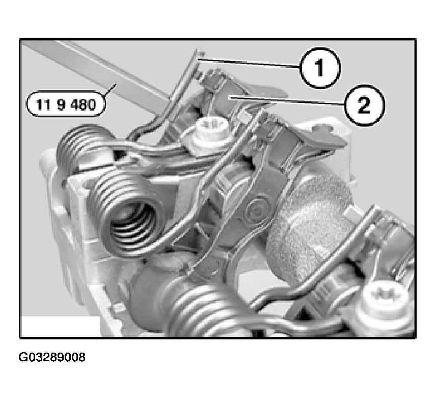 G03289008