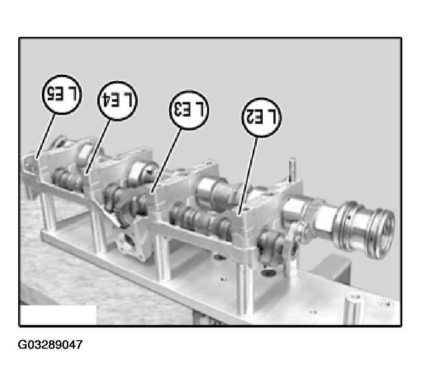 G03289047