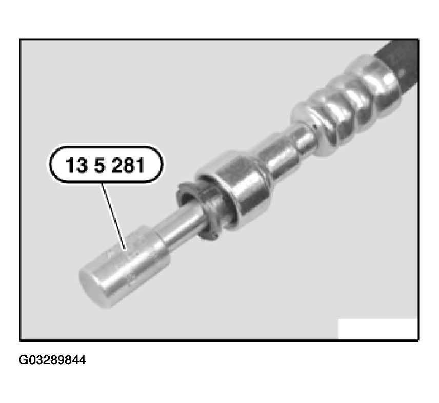 G03289844