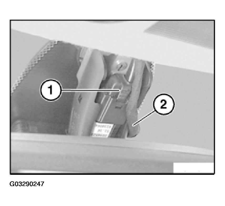 G03290247