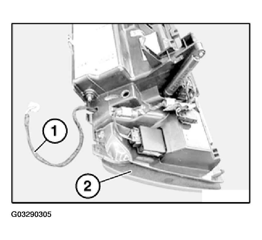 G03290305