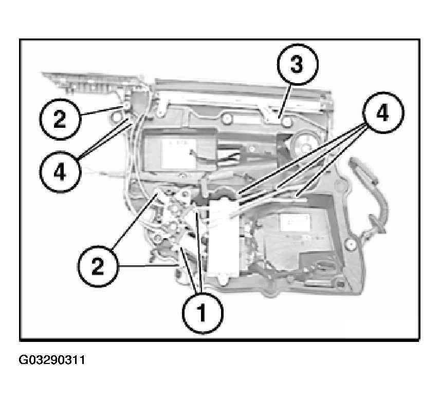 G03290311