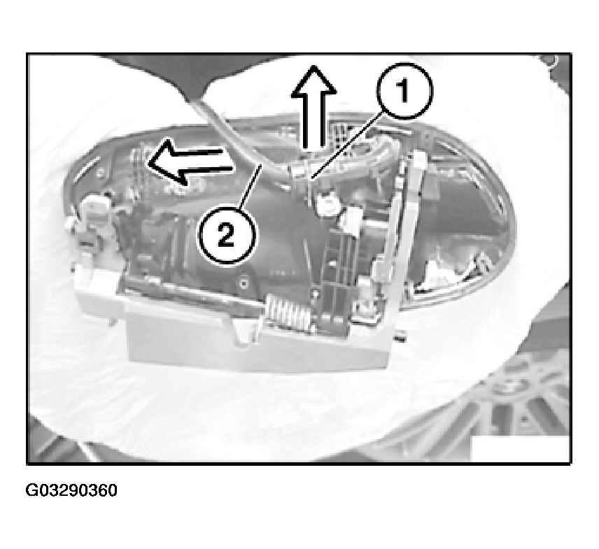G03290360