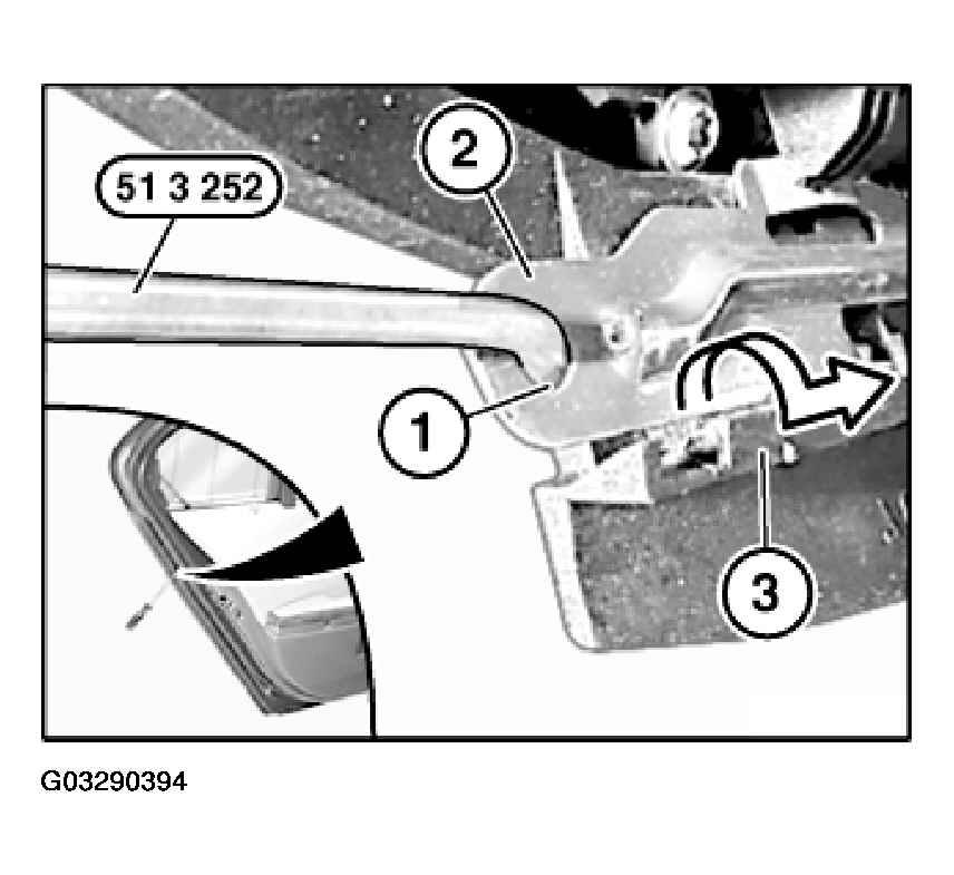 G03290394