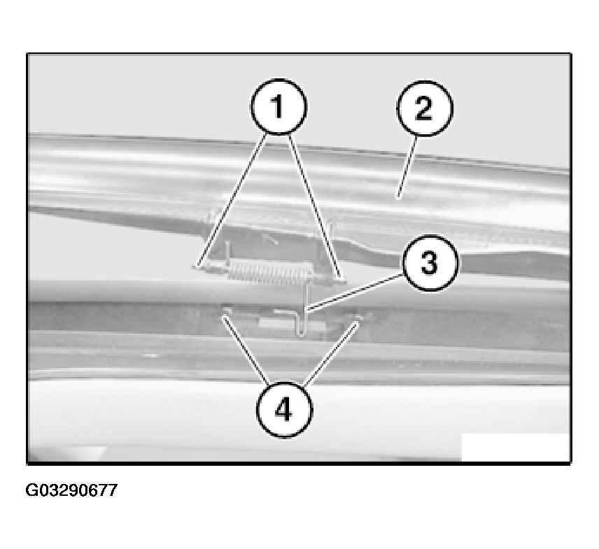 G03290677