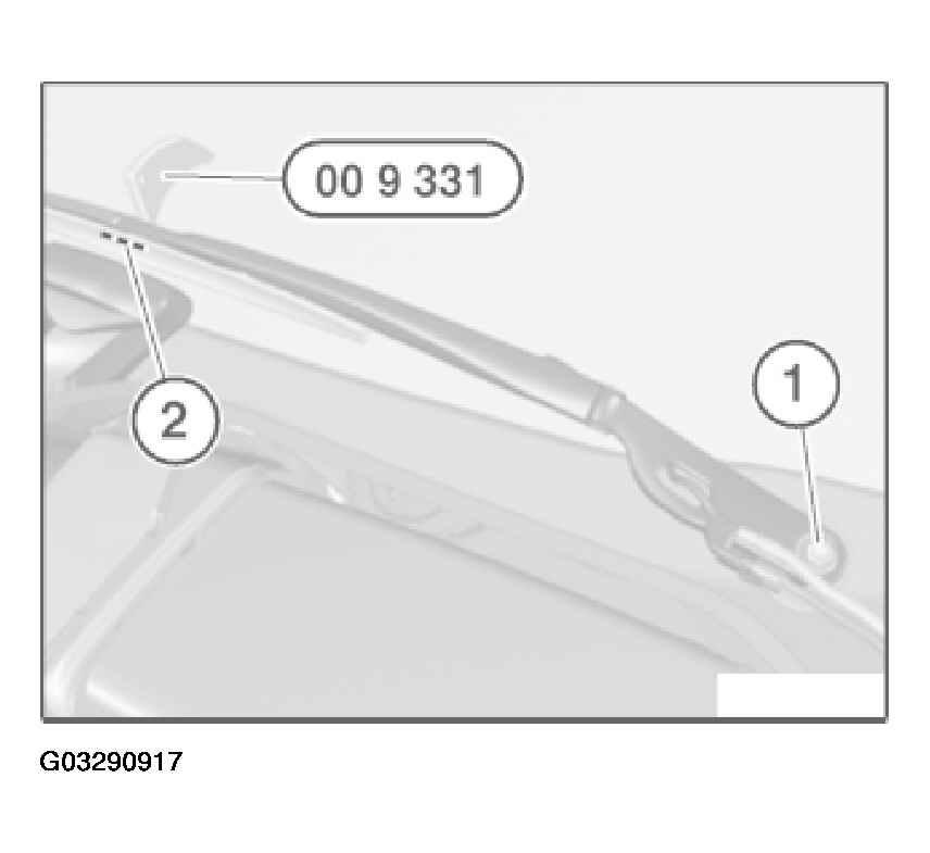 G03290917