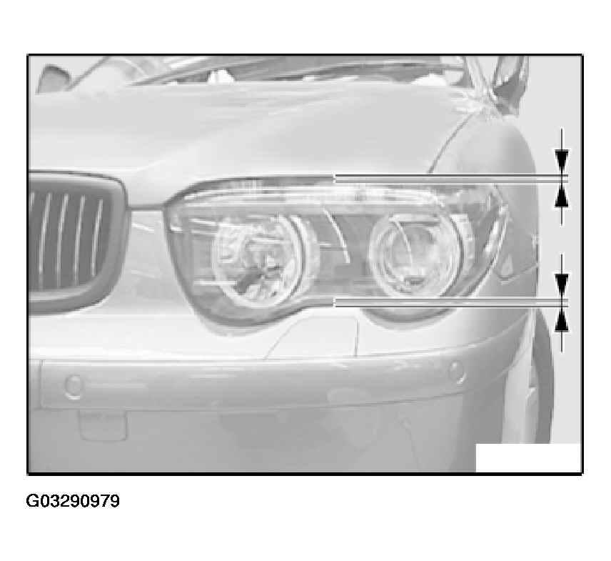 G03290979