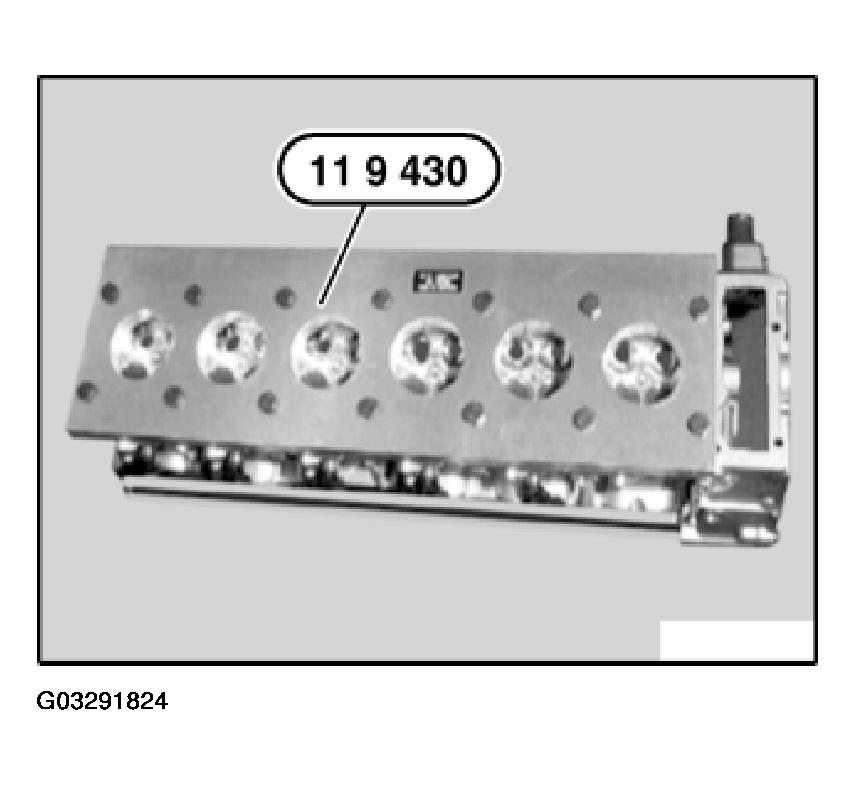 G03291824