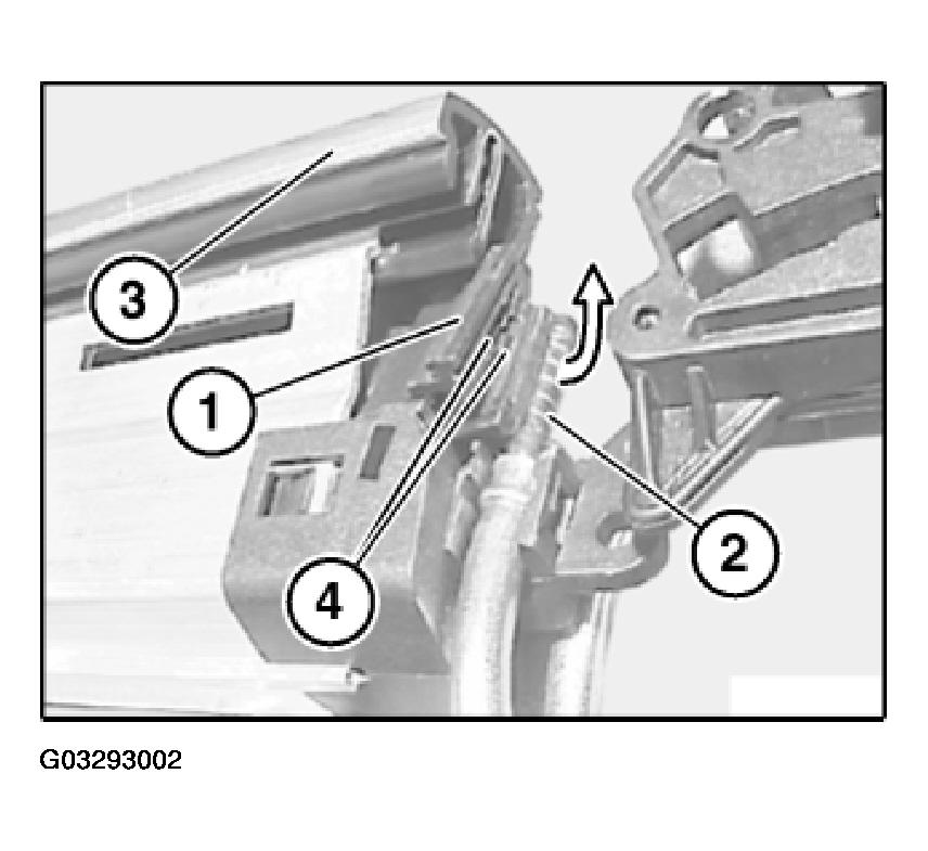 G03293002