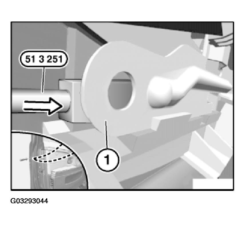 G03293044
