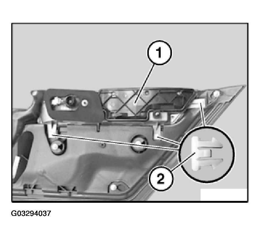 G03294037