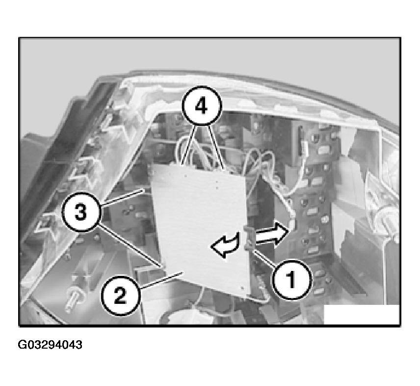 G03294043