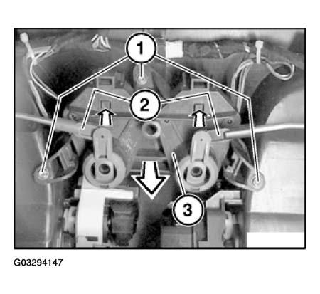 G03294147