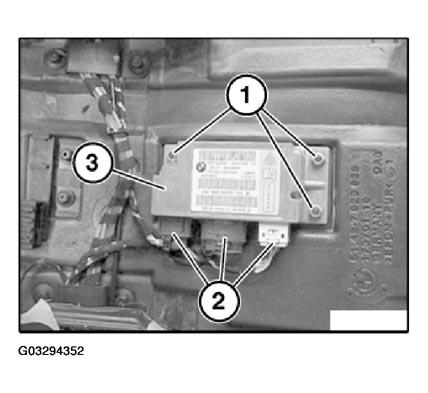 G03294352