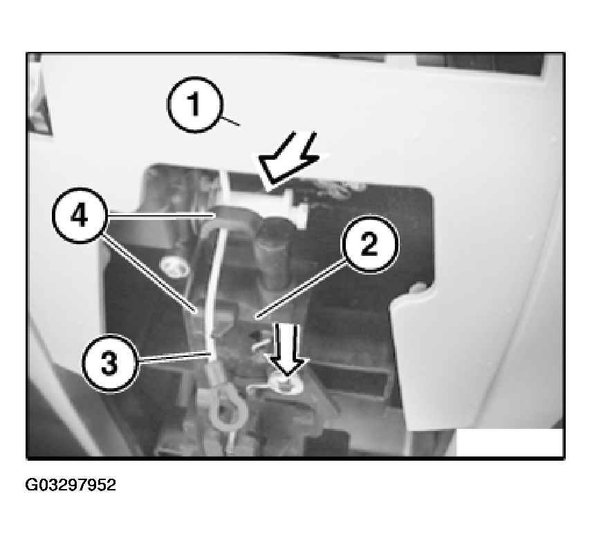 G03297952