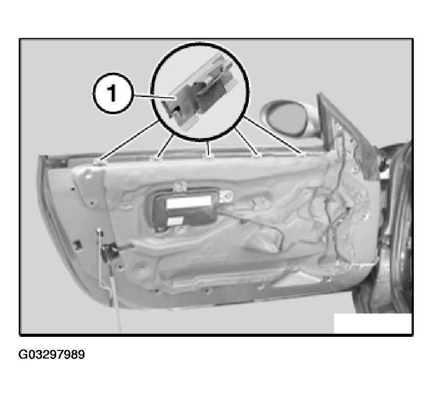 G03297989