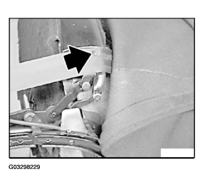 G03298229