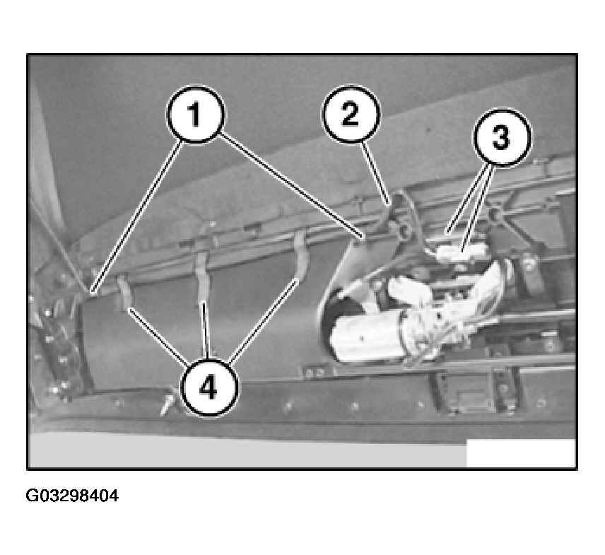 G03298404