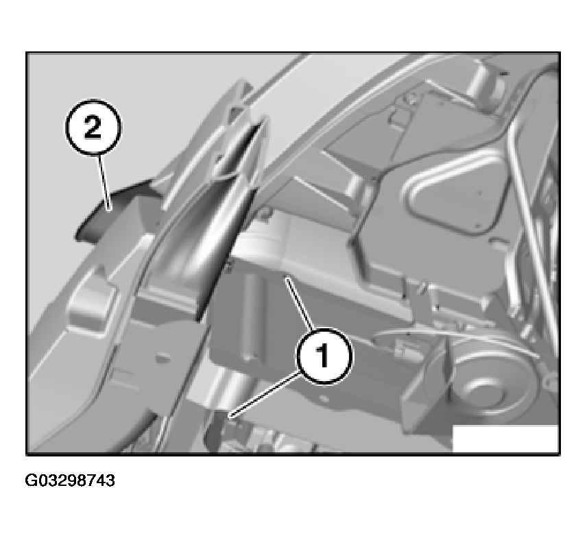 G03298743