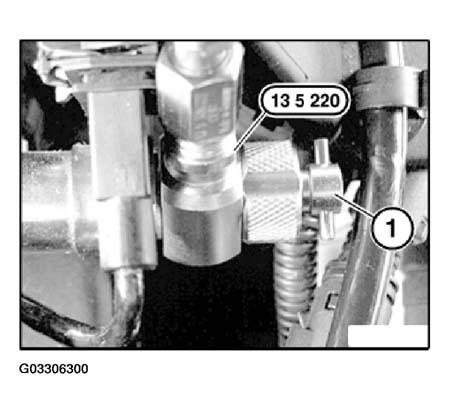 G03306300