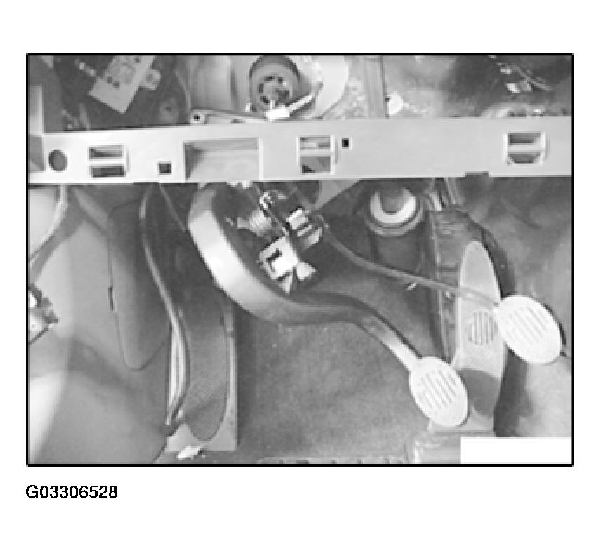 G03306528