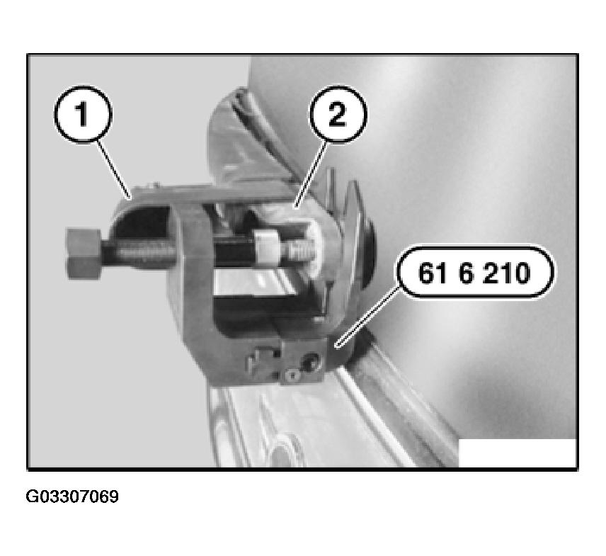 G03307069
