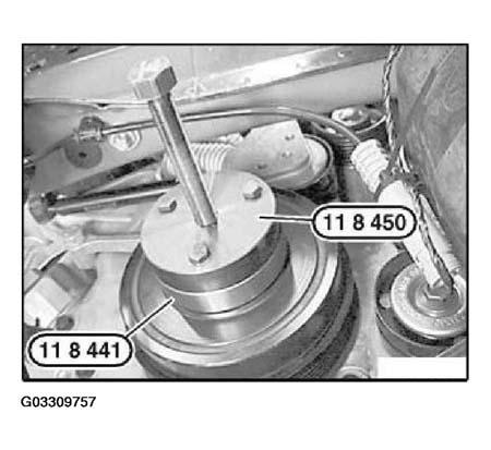 G03309757