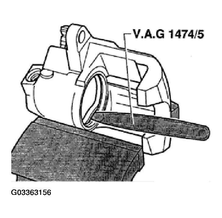 G03363156