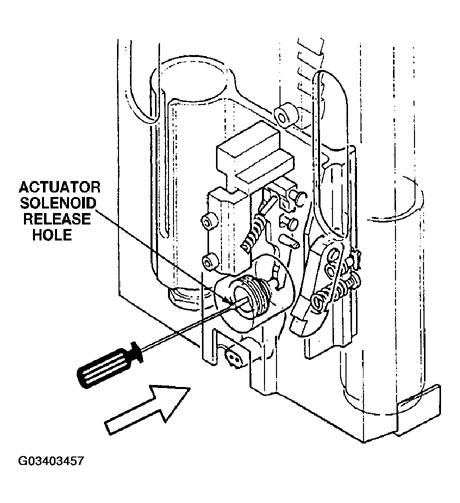 G03403457
